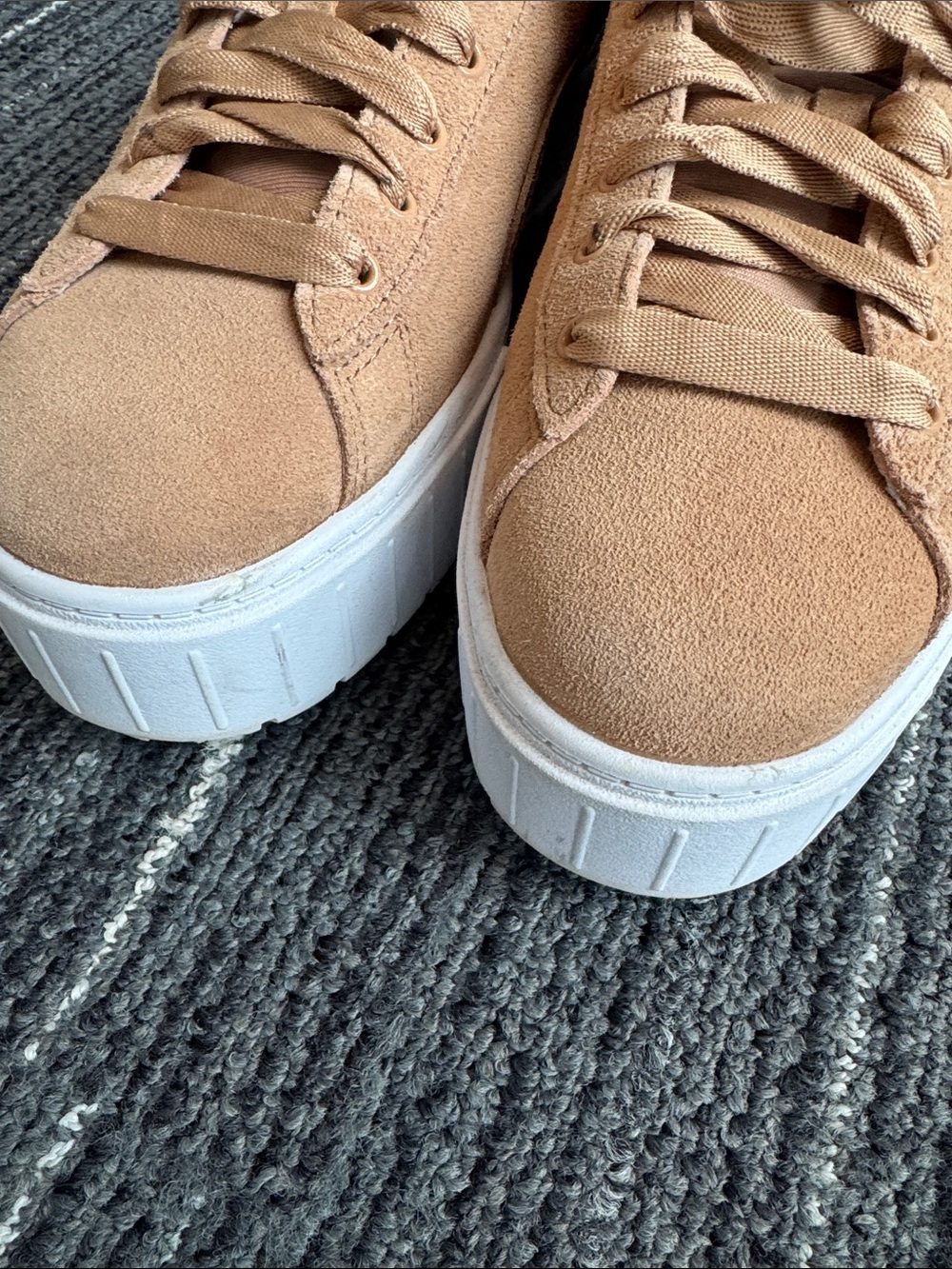 Puma Women’s Platform Sneakers in Camel/Tan - Picture 5 of 7